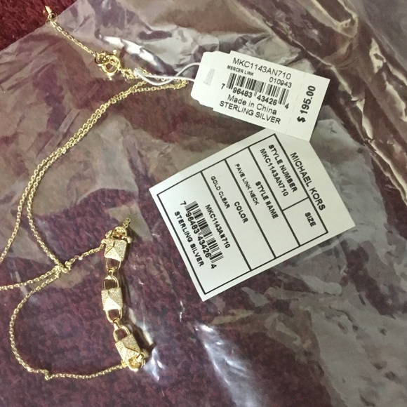 NWT~MICHALE KORS~Gold-Tone Pavé Link Necklace - Picture 8 of 8